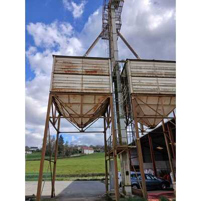 Boisseaux et &eacute;l&eacute;vateur